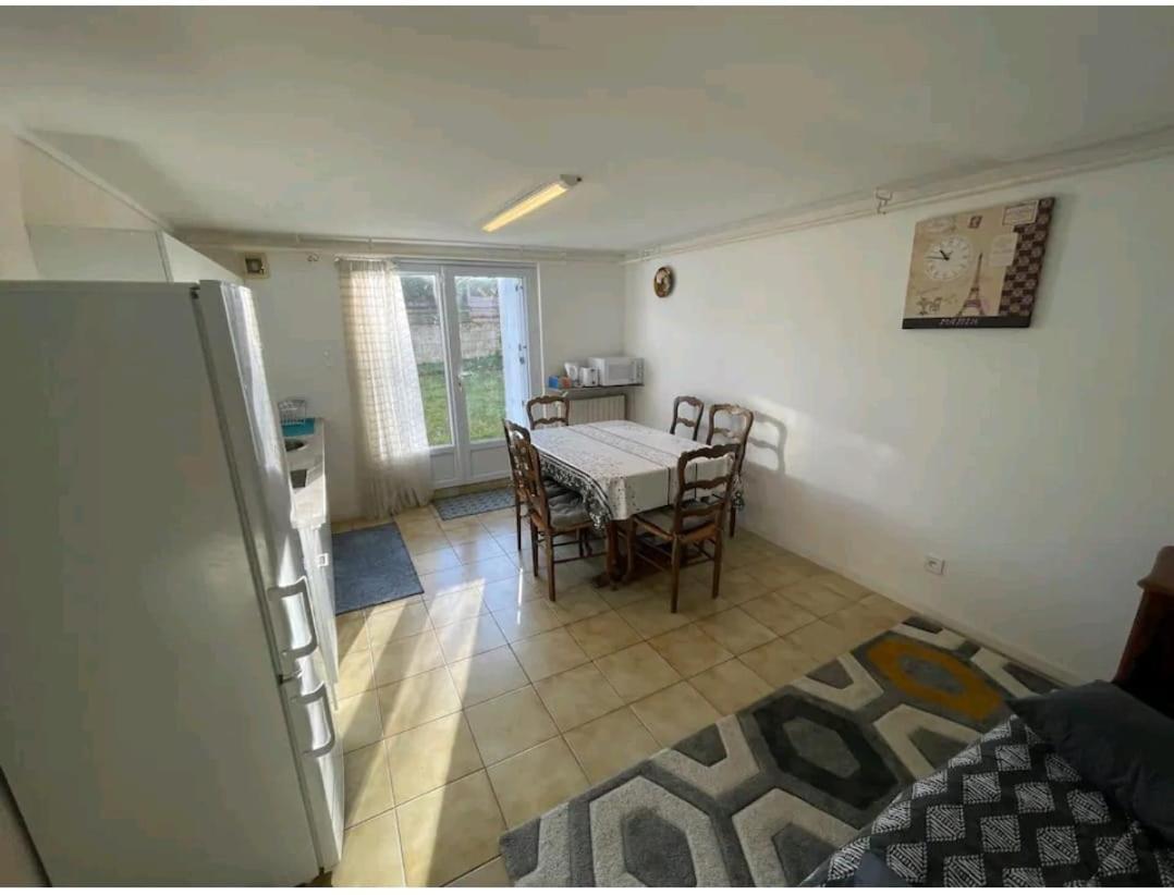 -Comme A La Maison- Jardin, Veranda, Ideal Familles Et Business Νιόρ Εξωτερικό φωτογραφία