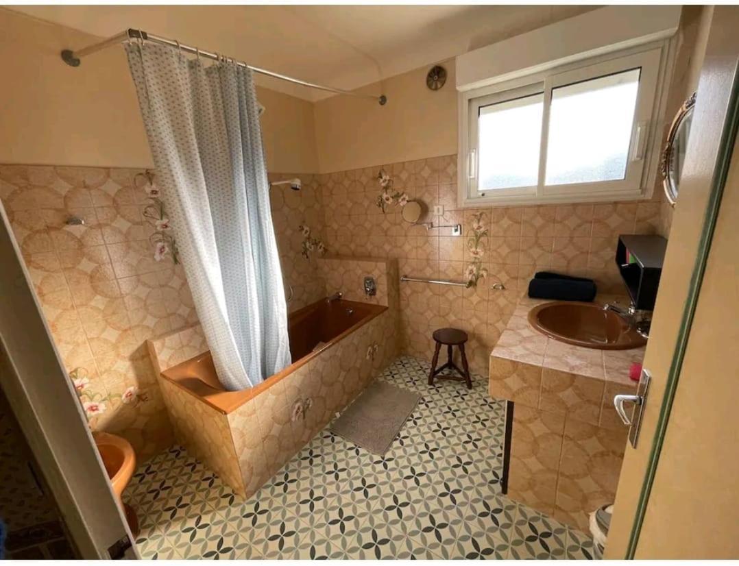 -Comme A La Maison- Jardin, Veranda, Ideal Familles Et Business Νιόρ Εξωτερικό φωτογραφία